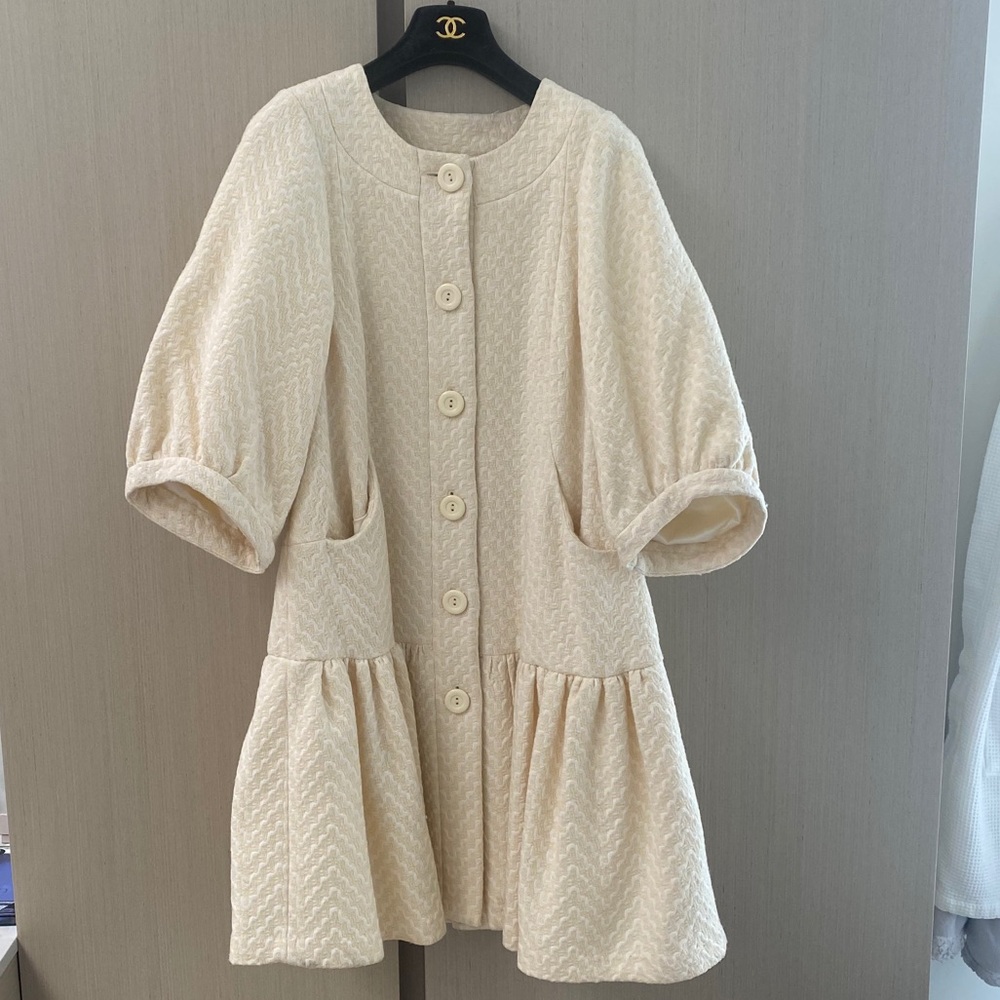 Plenty’s dress style coat